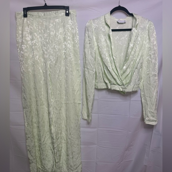 ASOS Pants - Asos Design Light Green Soft Floral Jacquard Suit 2Piece Coord Matching Set sz8